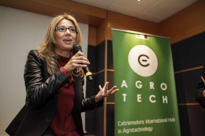 Extremadura impulsará el primer centro de investigación y formación de drones para usos agrícolas
