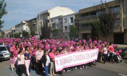 La Asociación Oncológica agradece la participación ciudadana en las marchas rosas de Coria y Moraleja