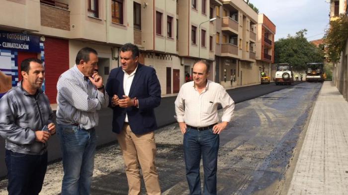 El Ayuntamiento de Coria asfalta 35.000 metros cuadrados en la última legislatura