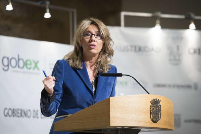 Teniente asegura que Monago pondrá «el listón más alto en materia de transparencia en España»