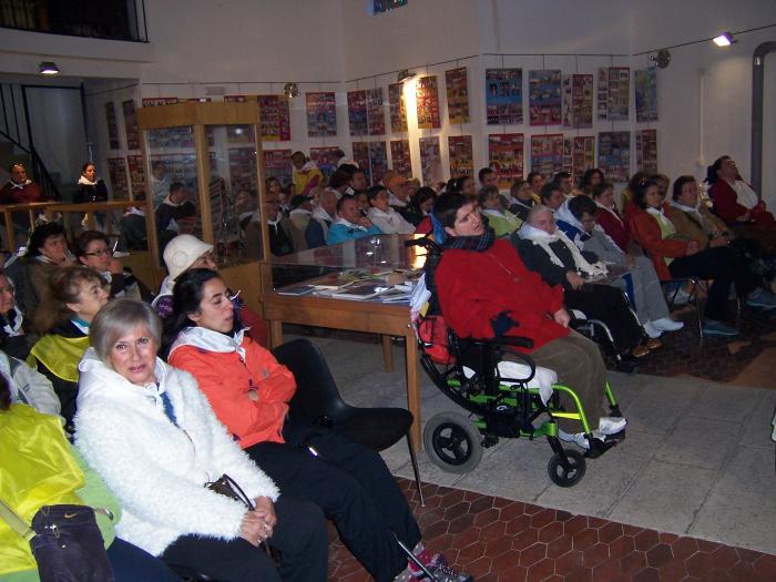 Más de 200 personas acuden a la gala de Axpay en Coria para homenajear a las personas con discapacidad