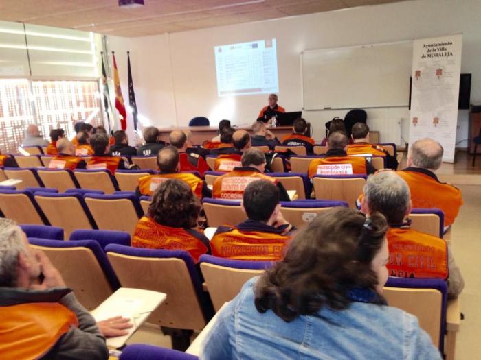 Más de 40 voluntarios de Protección Civil completan su formación en una jornada en Moraleja
