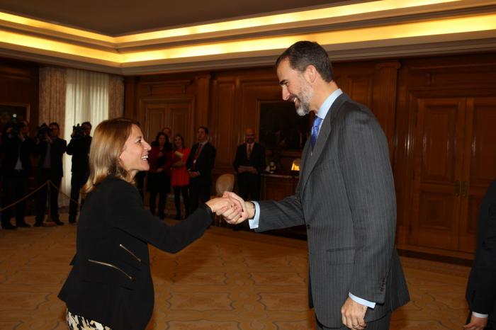 Felipe VI recibe a la alcaldesa de Cáceres y al Grupo de Ciudades Patrimonio de la Humanidad