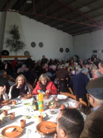 Más de 200 personas participan en la degustación de la Quincena del Aceite en Porto da Espada
