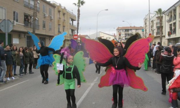El grupo “Wanaby” se hace con el primer premio de 1.000 euros del desfile de Carnaval de Moraleja