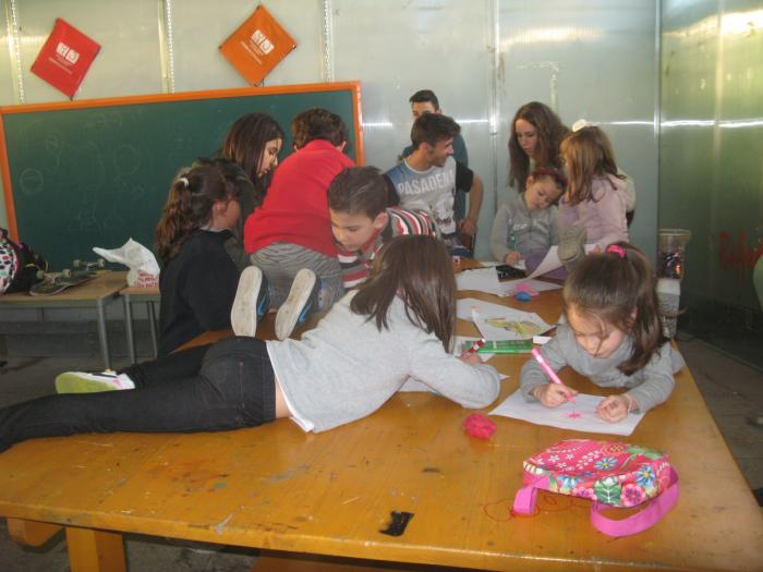 Estudiantes de Moraleja y Sierra de Gata participan en un proyecto para fomentar el emprendimiento