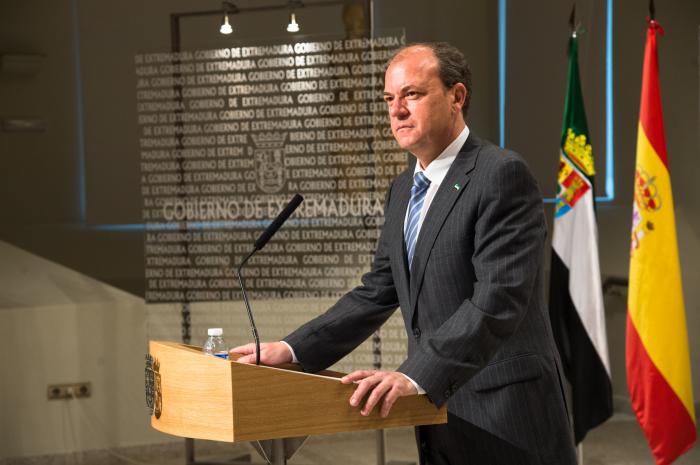 José Antonio Monago anuncia una tercera bajada de impuestos en la próxima legislatura