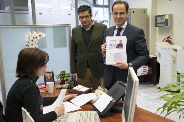 El Gobierno registra el análisis de cumplimiento de los programas electorales de 2011 del PP, PSOE e IU
