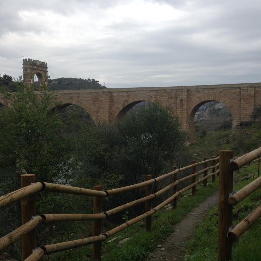 Diputación y CHT mejoran el entorno natural del Puente de Alcántara para potenciar el turismo
