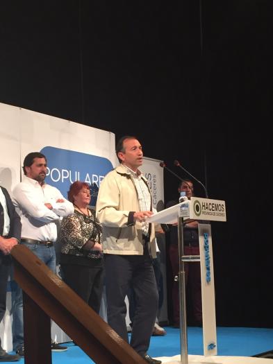 Laureano León reitera en Sierra de San Pedro que el PP ha puesto fin al «ambiente desolador que dejó el PSOE»