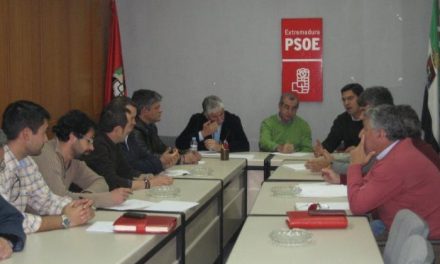El PSOE de Cáceres y la Fempex estudiarán los problemas de financiación de los municipios con pedanías