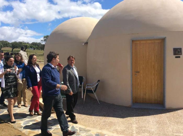 Turismo destina 150.000 euros para mejorar los alojamientos de astroturismo en Ceclavín