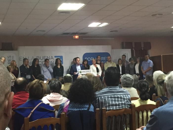 Laureano León reitera en Moraleja la apuesta del PP por la «cercanía, esfuerzo y humildad» de sus candidatos
