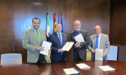 Extremadura y Adif firman el contrato para el desarrollo de las vías verdes de Monfragüe, La Jayona y Vegas Altas