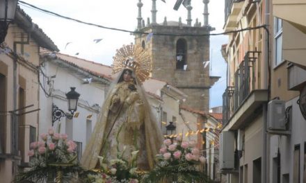 La Virgen de la Vega regresa este sábado a su santuario acompañada por los vecinos de Moraleja