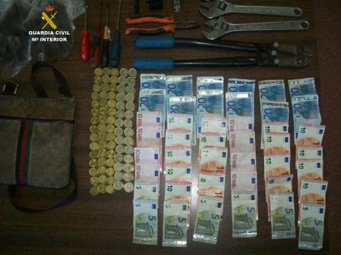 La Guardia Civil detiene a tres integrantes de una banda de delincuentes por un supuesto robo en Plasencia