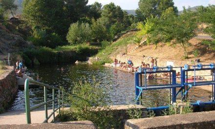 Marvão abre la temporada de baños en la piscina natural de La Portagem y anima a los españoles a acudir