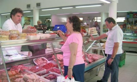 Los comercios de Moraleja, Badajoz, Mérida y Cáceres podrán abrir sus puertas este domingo