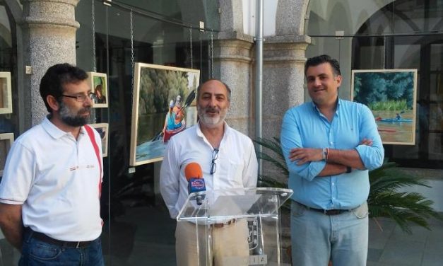 Eduardo Carpintero expone su visión del Descenso del Alagón en el Ayuntamiento de Coria