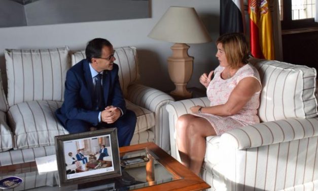 Las Diputaciones de Cáceres y Badajoz se coordinan para prestar sus   servicios en igualdad de condiciones