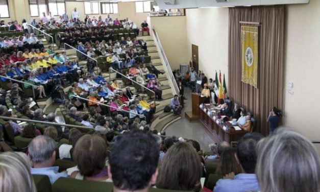 La Junta de Extremadura confirma que no reducirá la duración de los grados universitarios