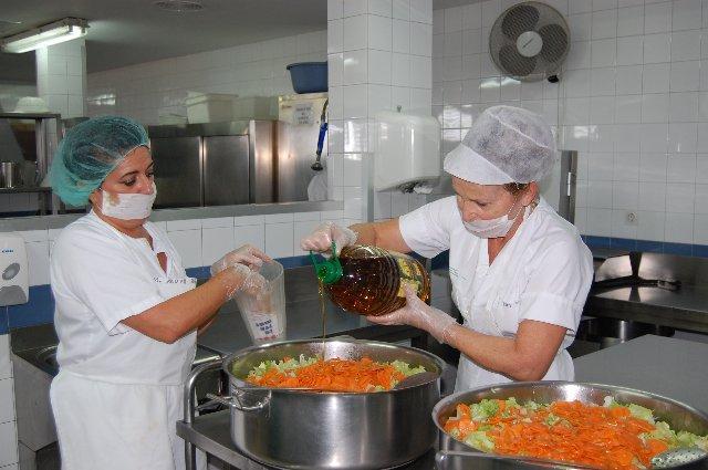 Sanidad hace pública la convocatoria del contrato de servicio de comidas del Centro de Día de Moraleja
