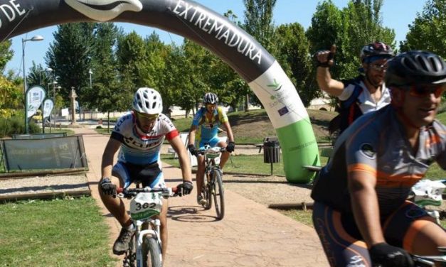 Cerca de 200 ciclistas participaron en las pruebas de la IV Ruta del Agua  de Moraleja