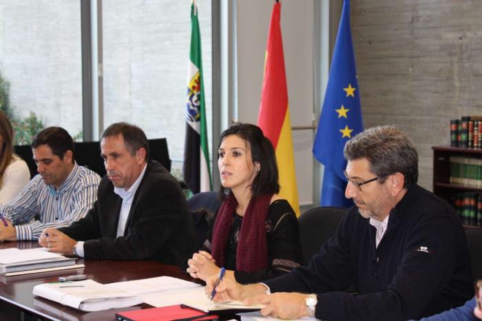 La Junta  expone a los agentes sociales y económicos las nuevas líneas de actuación en Empleo