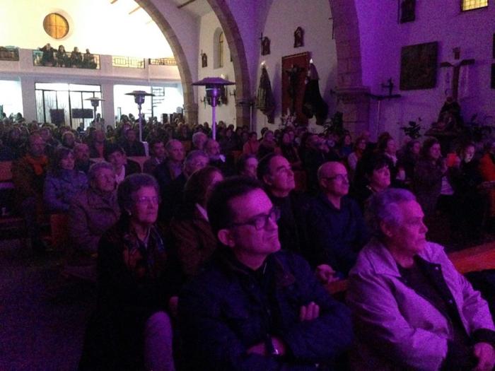 El concierto de Manatial Folk en Moraleja puso fin a las actividades del fin de semana con decenas de asistentes