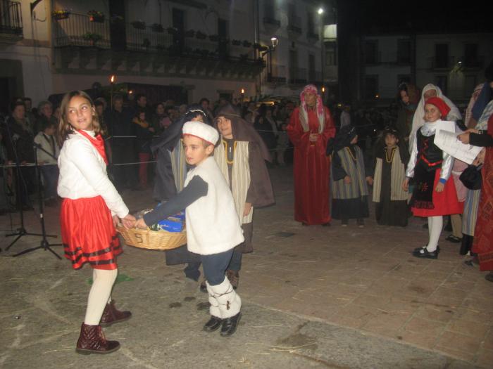 Cientos de personas disfrutaron del Belén tradicional en el casco antiguo de Coria