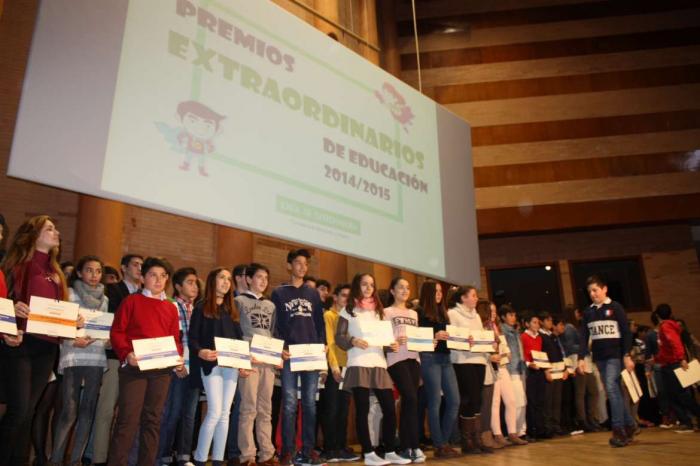 Educación reconoce con los Premios Extraordinarios a 120 alumnos extremeños por sus buenos resultados