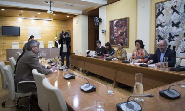 La Junta concluye la primera ronda de contactos con los grupos parlamentarios sobre los  Presupuestos de 2016