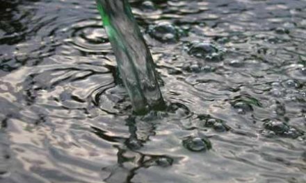 Aqualia alerta de falsas llamadas en su nombre que cuestionan la calidad del agua en la zona de Llerena
