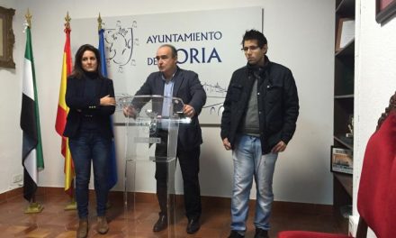 El Ayuntamiento de Coria tilda de «irresponsable» la actitud del PSOE y desmiente las críticas sobre las bajas