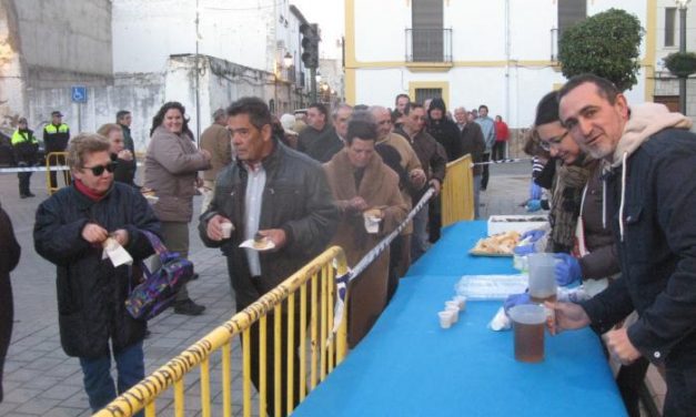 El Ayuntamiento de Moraleja repartirá 75 kilos de sardinas y 16 litros de vino en la gran sardinada de este miércoles