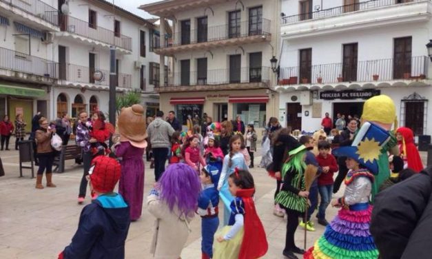 La climatología obliga a trasladar el desfile del Martes de Carnaval al Recinto de Exposiciones de Moraleja