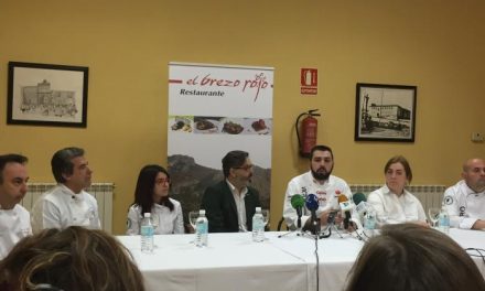 Pizarro destaca la Escuela Municipal de Cocina de Plasencia como un «organismo esencial»