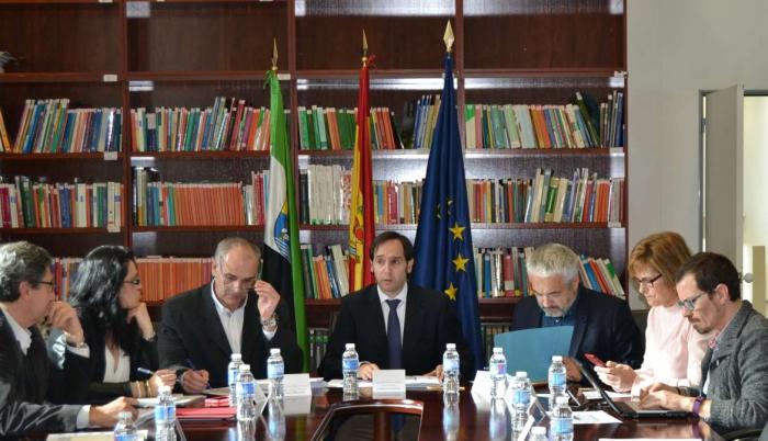 La Junta de Extremadura pone en marcha el Observatorio de Simplificación Administrativa
