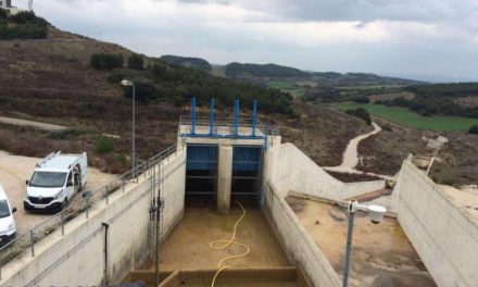 Extremadura estudia el sistema de regadío del Canal de Navarra y valora su aplicación en la región