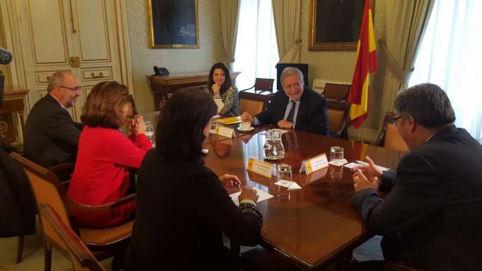 La Junta de Extremadura asegura que intentará ordenar las cuentas “sin recortes y sin ajustes”
