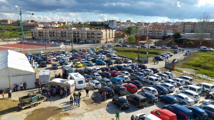Asecoc califica de «notable alto» la acogida de la VIII Feria del Automóvil de Ocasión de Coria