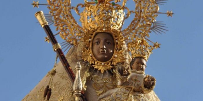 Decenas de vecinos de Coria celebran la romería en honor a la Virgen de Argeme pese a la lluvia y el granizo