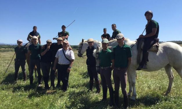 El Centro de Formación del Medio Rural de Moraleja celebra una jornada de campo con dos vaquillas
