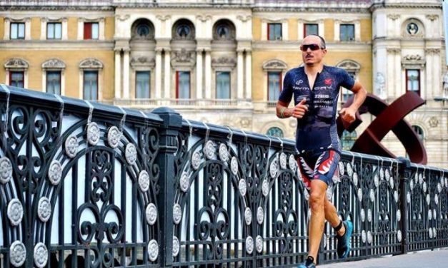 El triatleta cauriense Diego Paredes se hace con el  tercer puesto en el Bilbao Triatlon este fin de semana