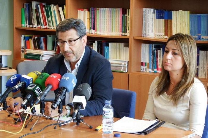 La Junta de Extremadura señala que «hemos obtenido un buen dato de paro registrado en mayo»