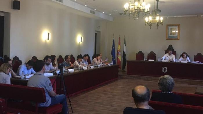 El consistorio de Coria solicitará a la Junta declarar los Sanjuanes como Bien Turístico y Cultural