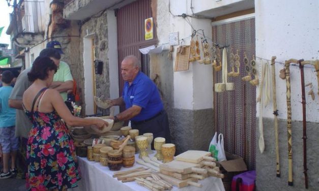 Montehermoso abre el plazo de inscripción para participar en el mercado artesanal y gastronómico
