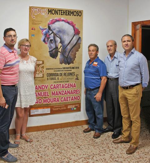El Ayuntamiento de Montehermoso presenta la corrida de rejones de las fiestas de San Bartolomé