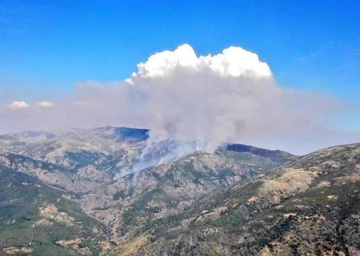 La Mancomunidad del Valle del Jerte asegura que el incendio no representa ningún riesgo