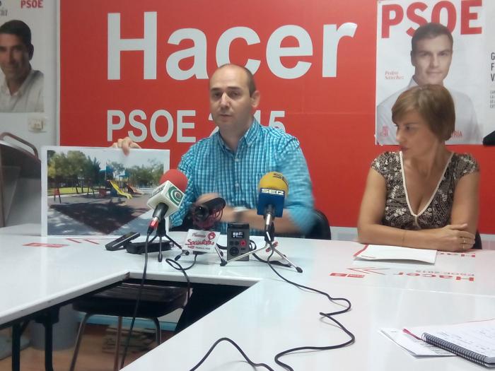 El PSOE de Plasencia denuncia el mal estado de los parques infantiles de la ciudad